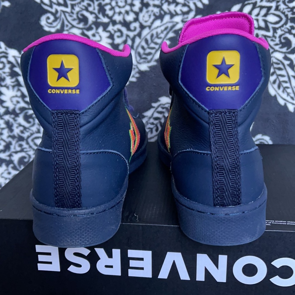Converse Pro Leather Hi Obsidian/Hyper Magenta MEN`S - Picture 14 of 16